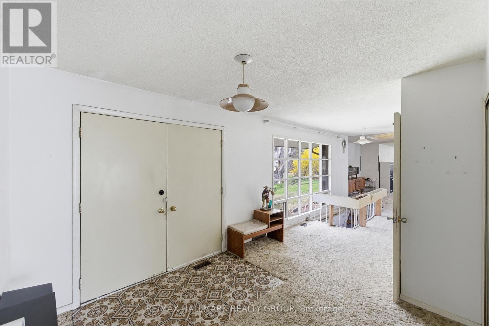 111 ELMGROVE ROAD, Ottawa — photo 4