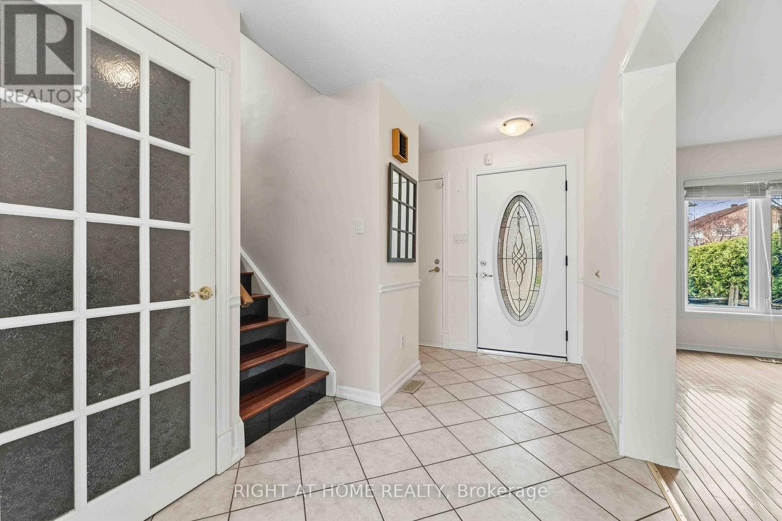 26 DENHAM WAY, Ottawa — photo 5