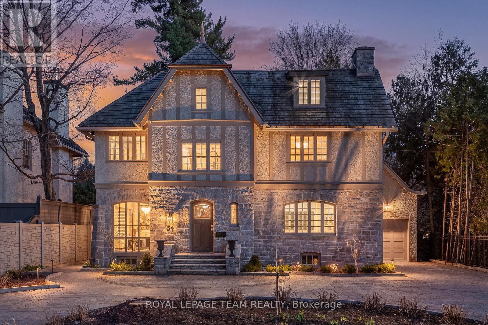 54 PARK ROAD in ROCKCLIFFE PARK