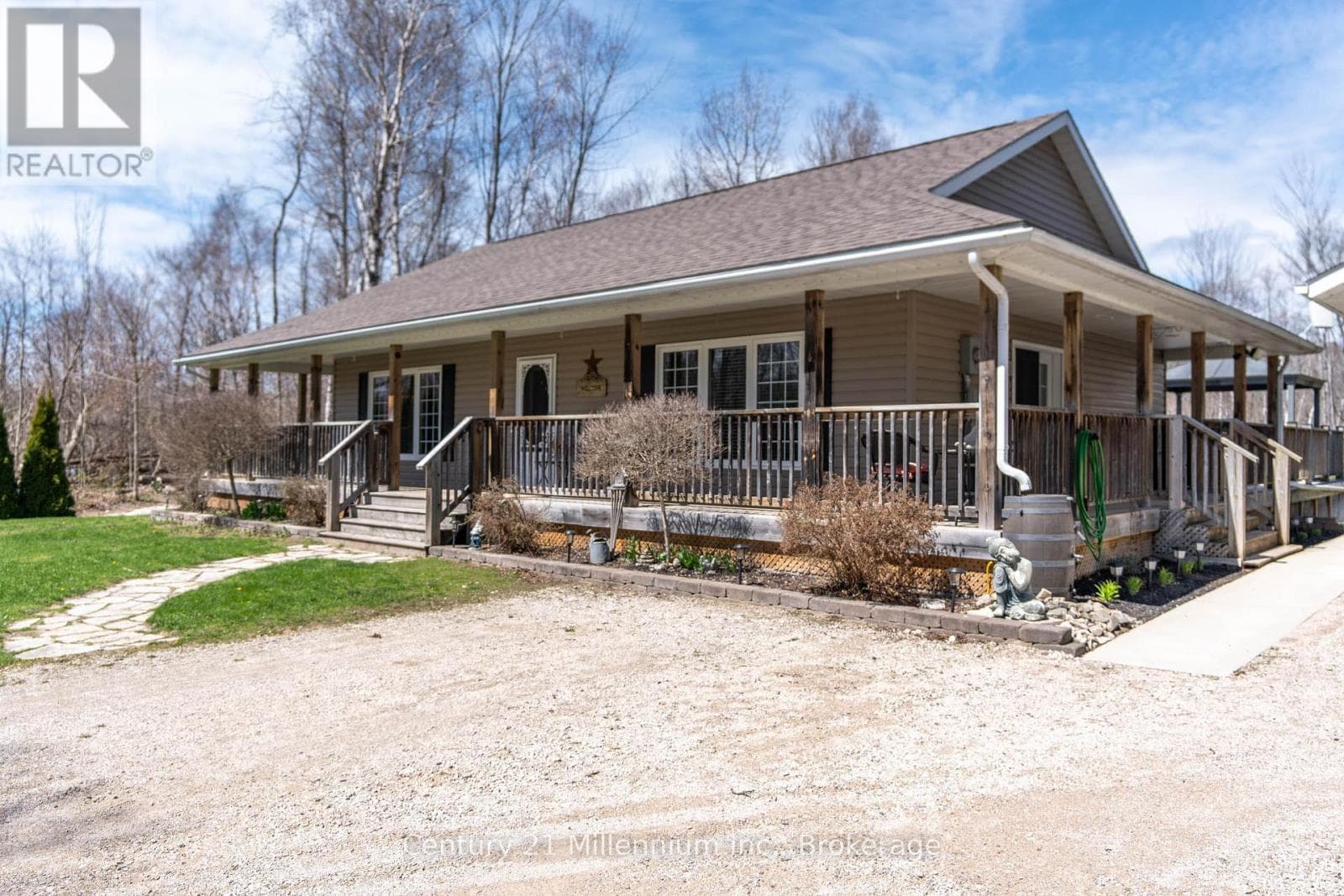 51 LARKWHISTLE AVENUE, OnePoint — photo 3