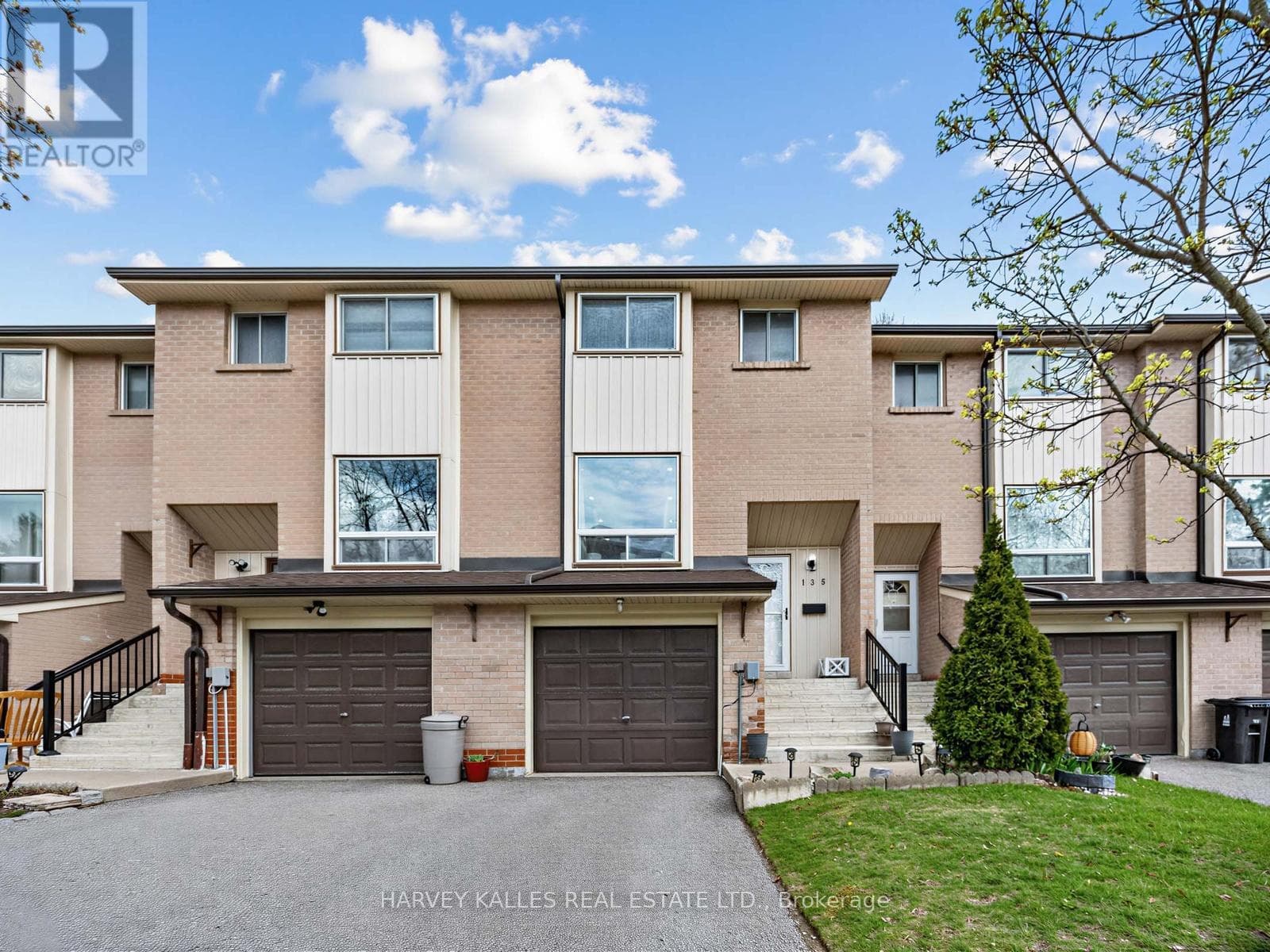155 - 25 COLLINSGROVE ROAD in West Hill