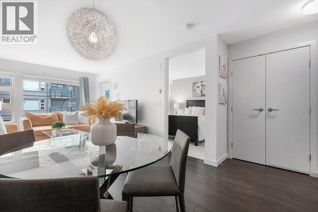 301 1673 LLOYD AVENUE, Greater Vancouver — photo 4