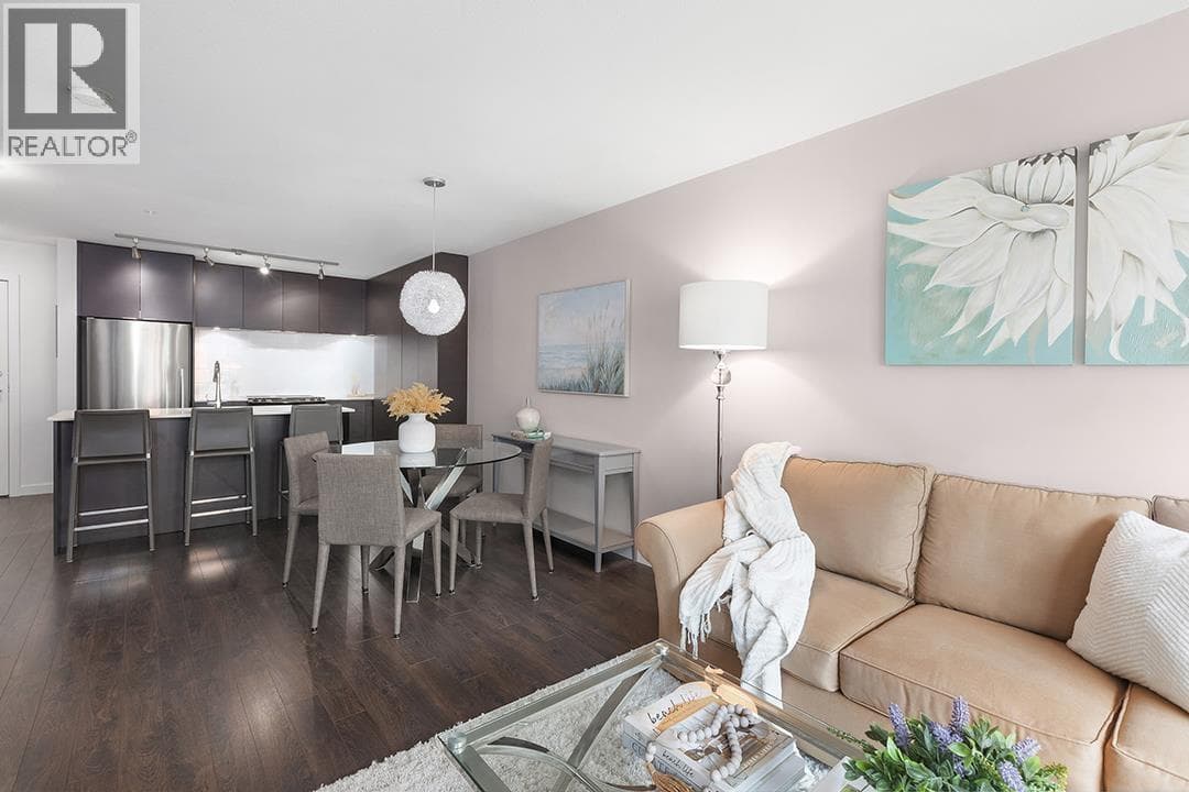 301 1673 LLOYD AVENUE, Greater Vancouver — photo 5