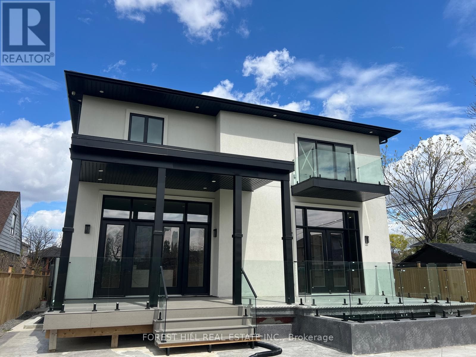 53 CELT AVENUE, Toronto