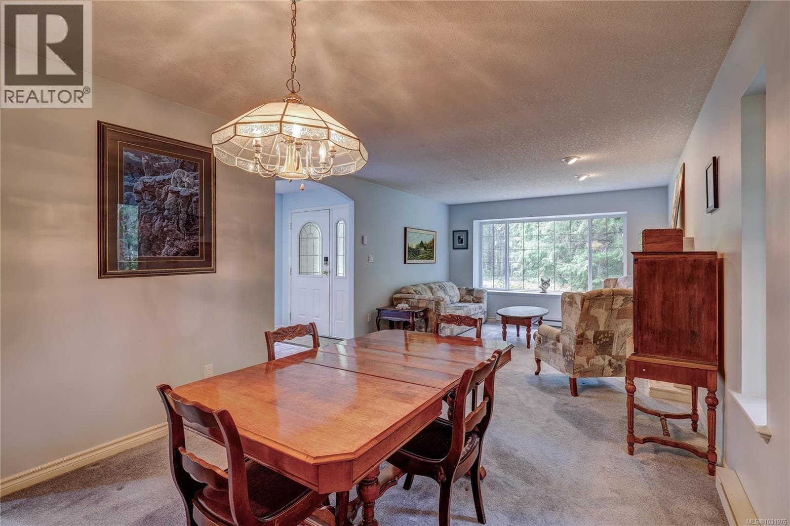 1377 Meadowood Way, Vancouver Island — photo 4