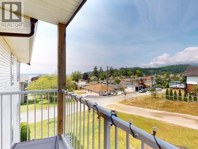 307-5700 WILLOW AVE in 