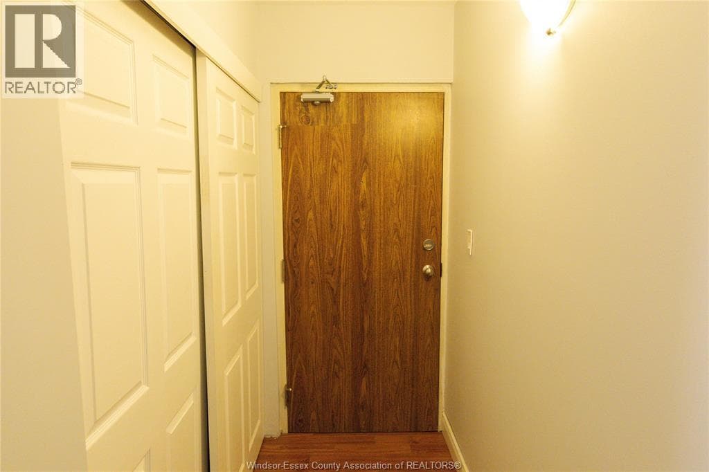 3355 SANDWICH Unit# 310, Windsor — photo 3