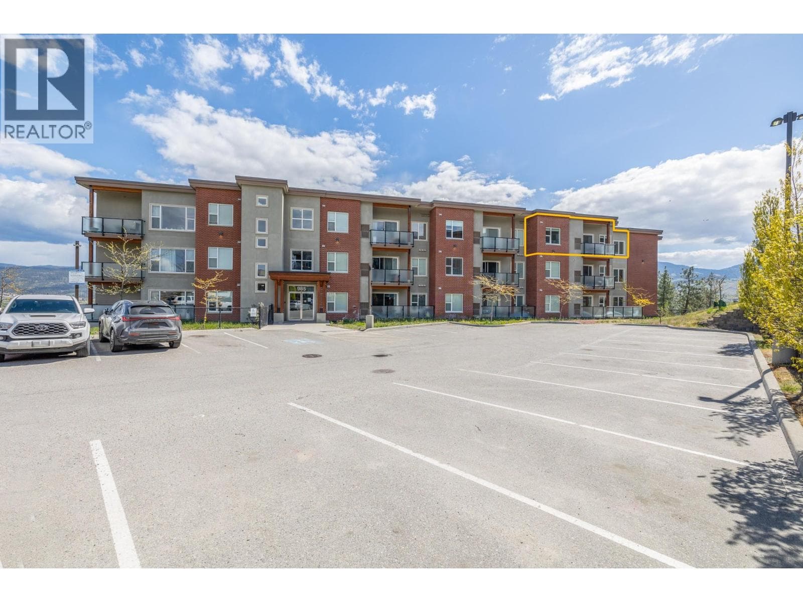 985 ACADEMY WAY UNIT 308 in Highway 97