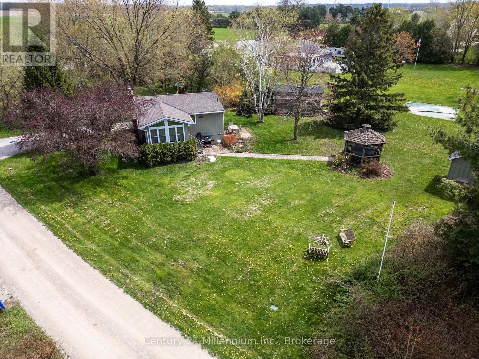 72234 LAKESHORE DRIVE, OnePoint — photo 4