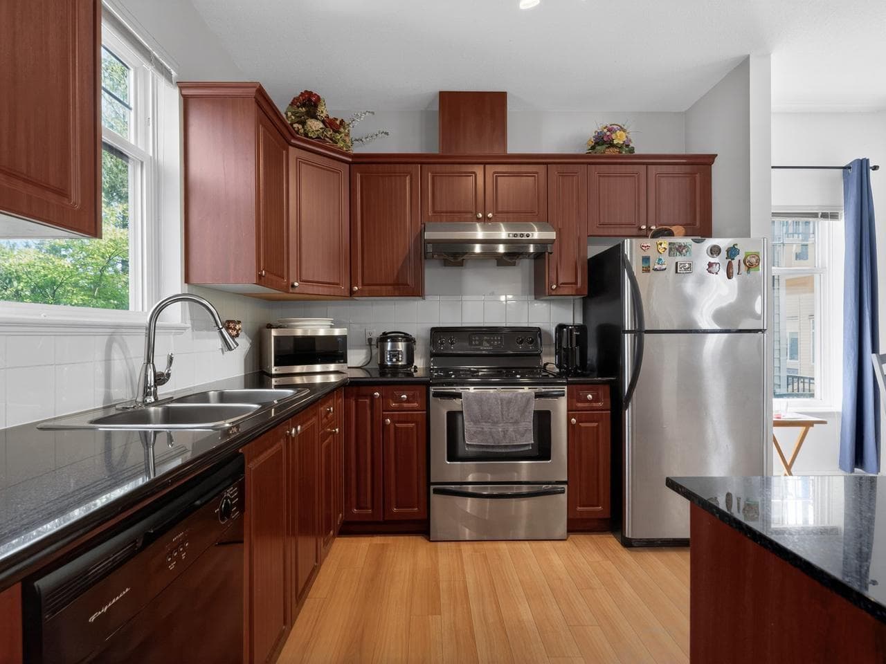 2 15518 103A AVENUE, Fraser Valley — photo 5