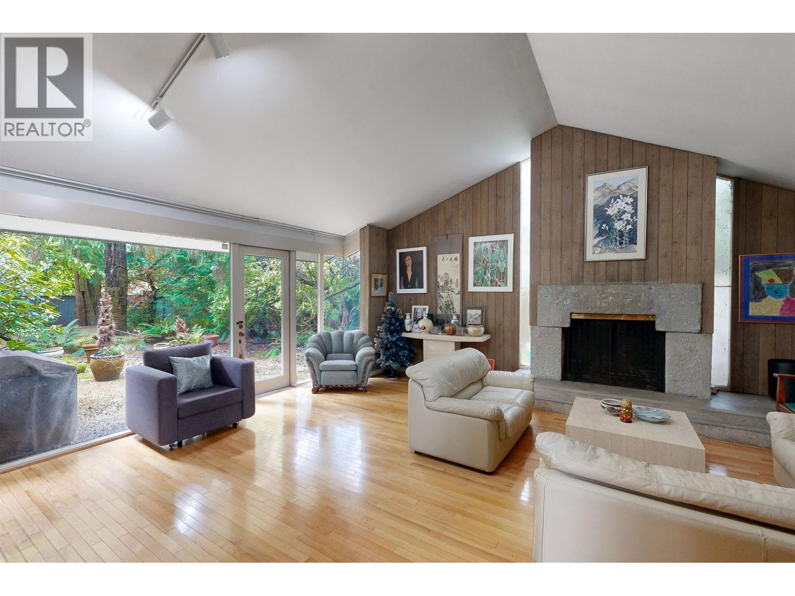 792 WEST 54TH AVENUE in Oakridge