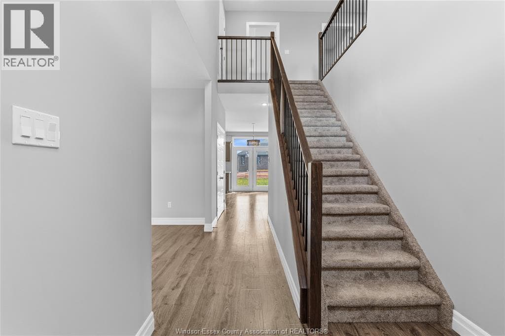 39 MUIRFIELD DRIVE, Windsor — photo 5