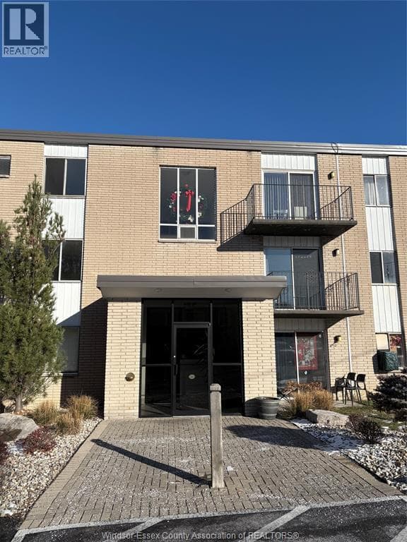 6490 WYANDOTTE East Unit# 201, Windsor — photo 3