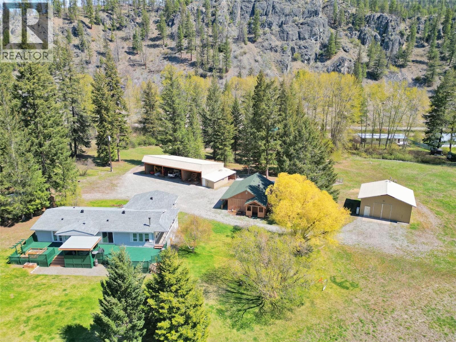 1094 Highway 5a in 
