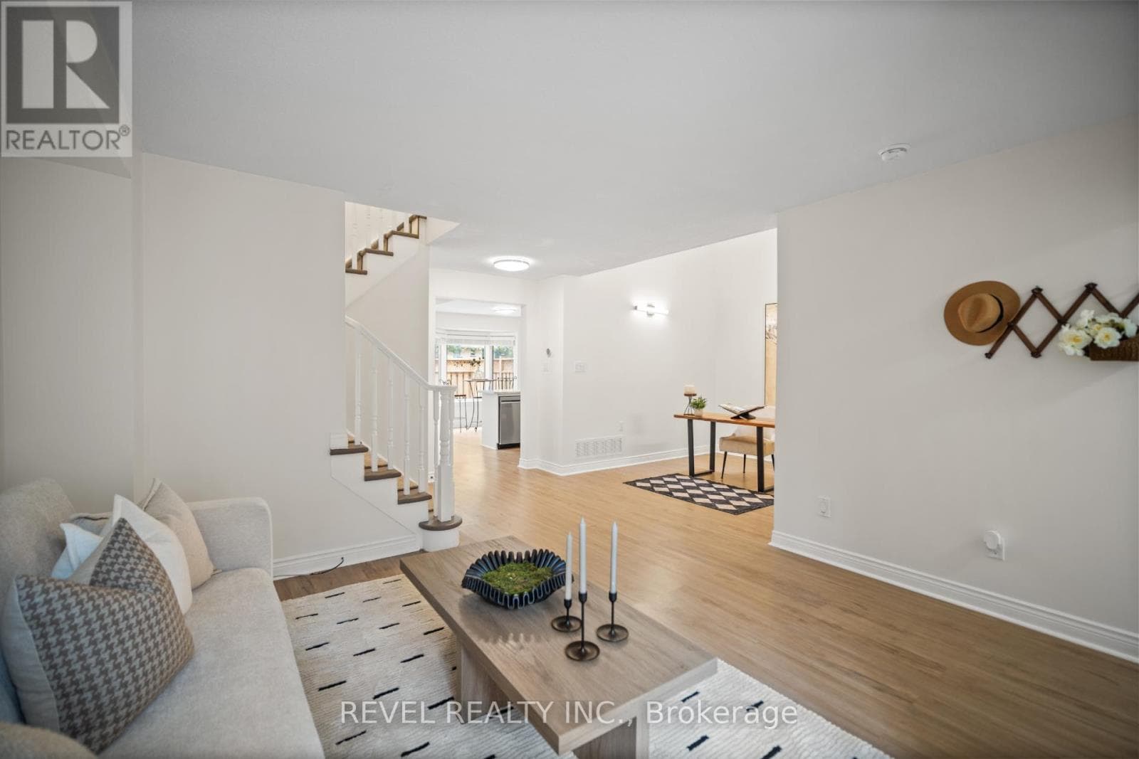 320 HAMILTON DRIVE UNIT 10, Toronto — photo 5