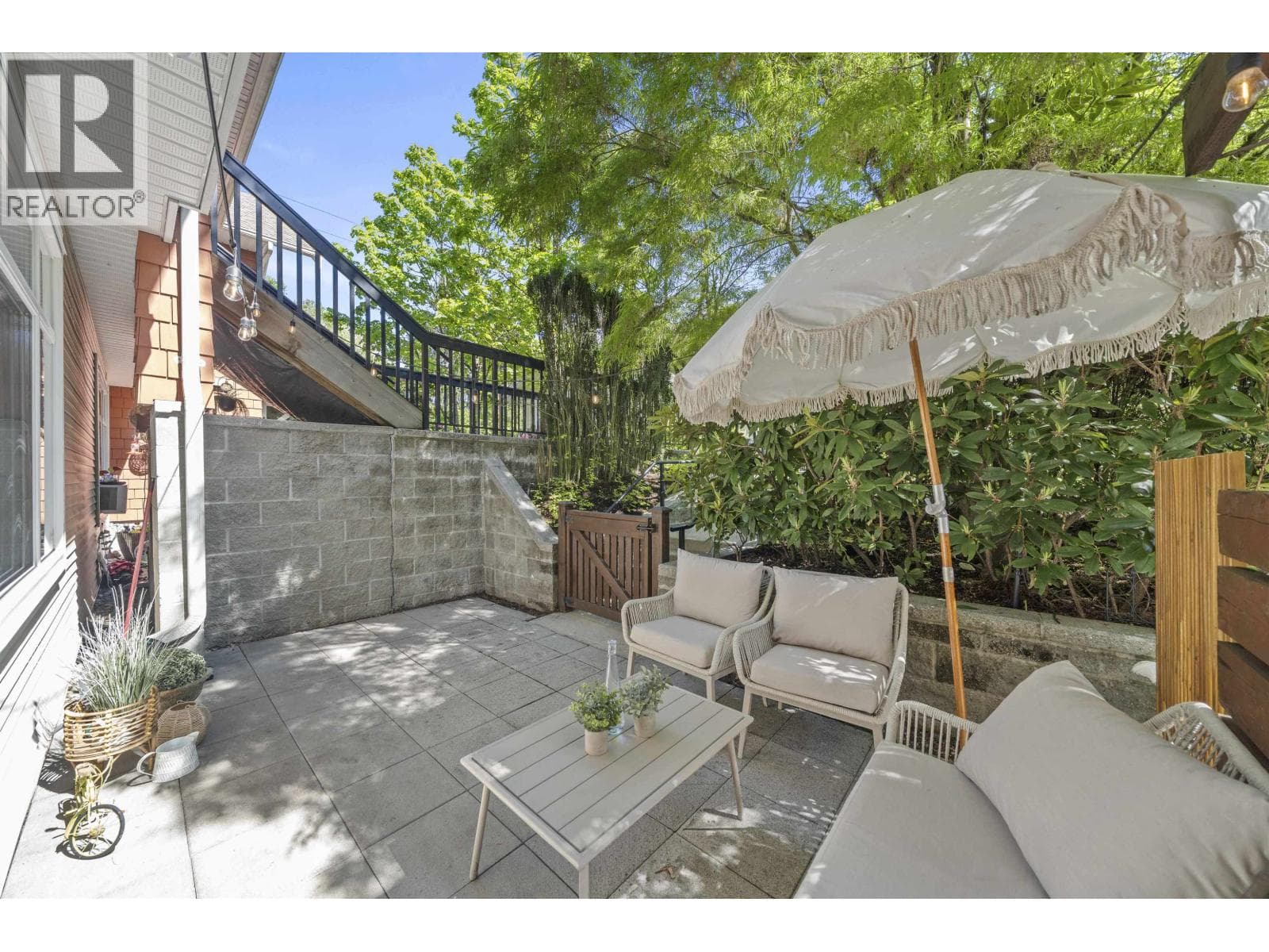 29 6878 SOUTHPOINT DRIVE, Greater Vancouver — photo 4