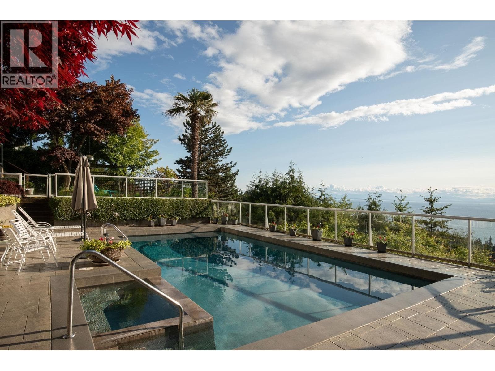 4729 WOODBURN ROAD, Greater Vancouver
