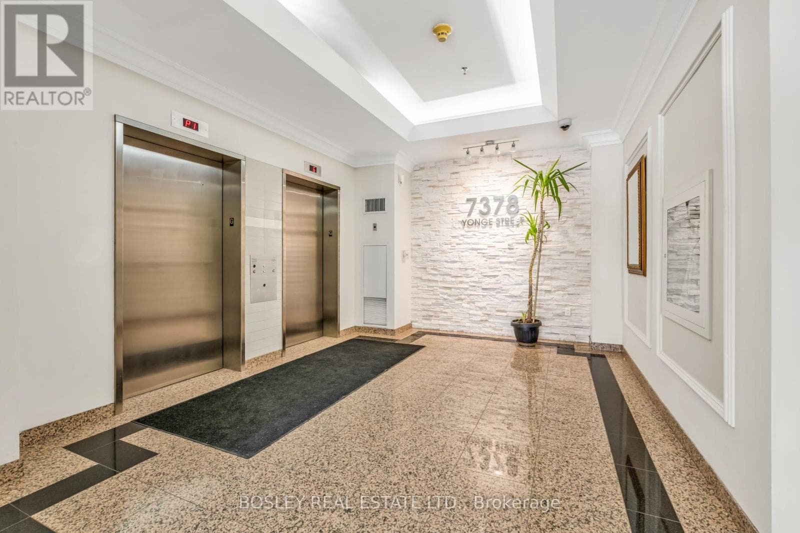 308 - 7378 YONGE STREET, Toronto — photo 5