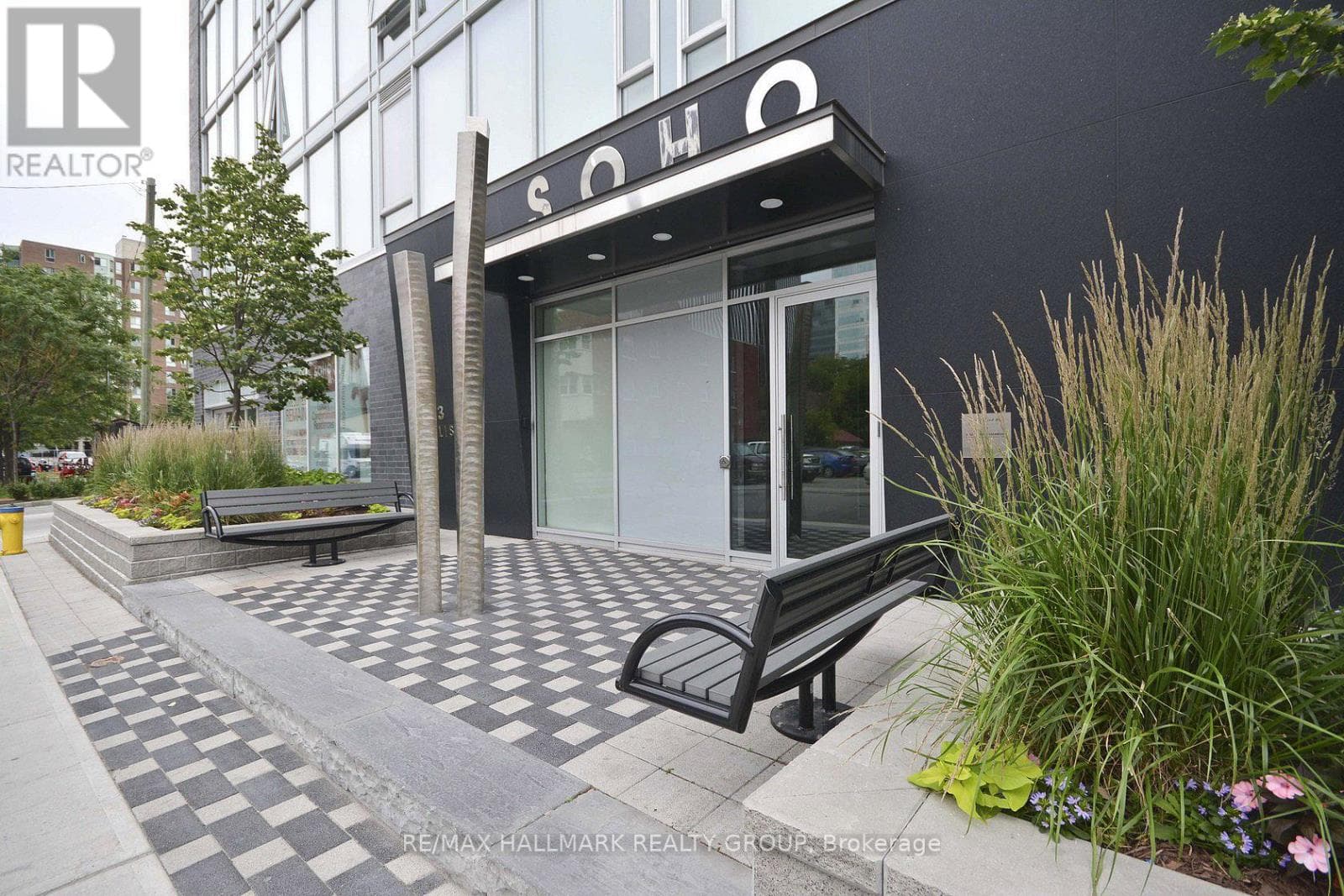 201 - 300 LISGAR STREET in CENTRETOWN
