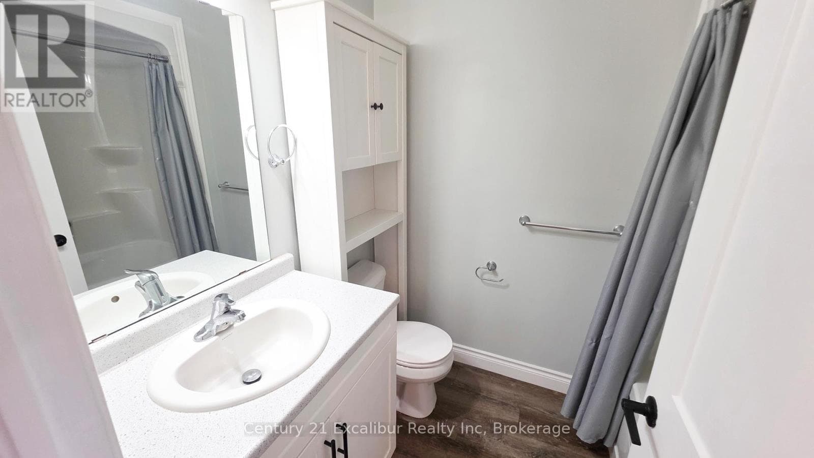4B - 360 QUEEN STREET E, OnePoint — photo 5