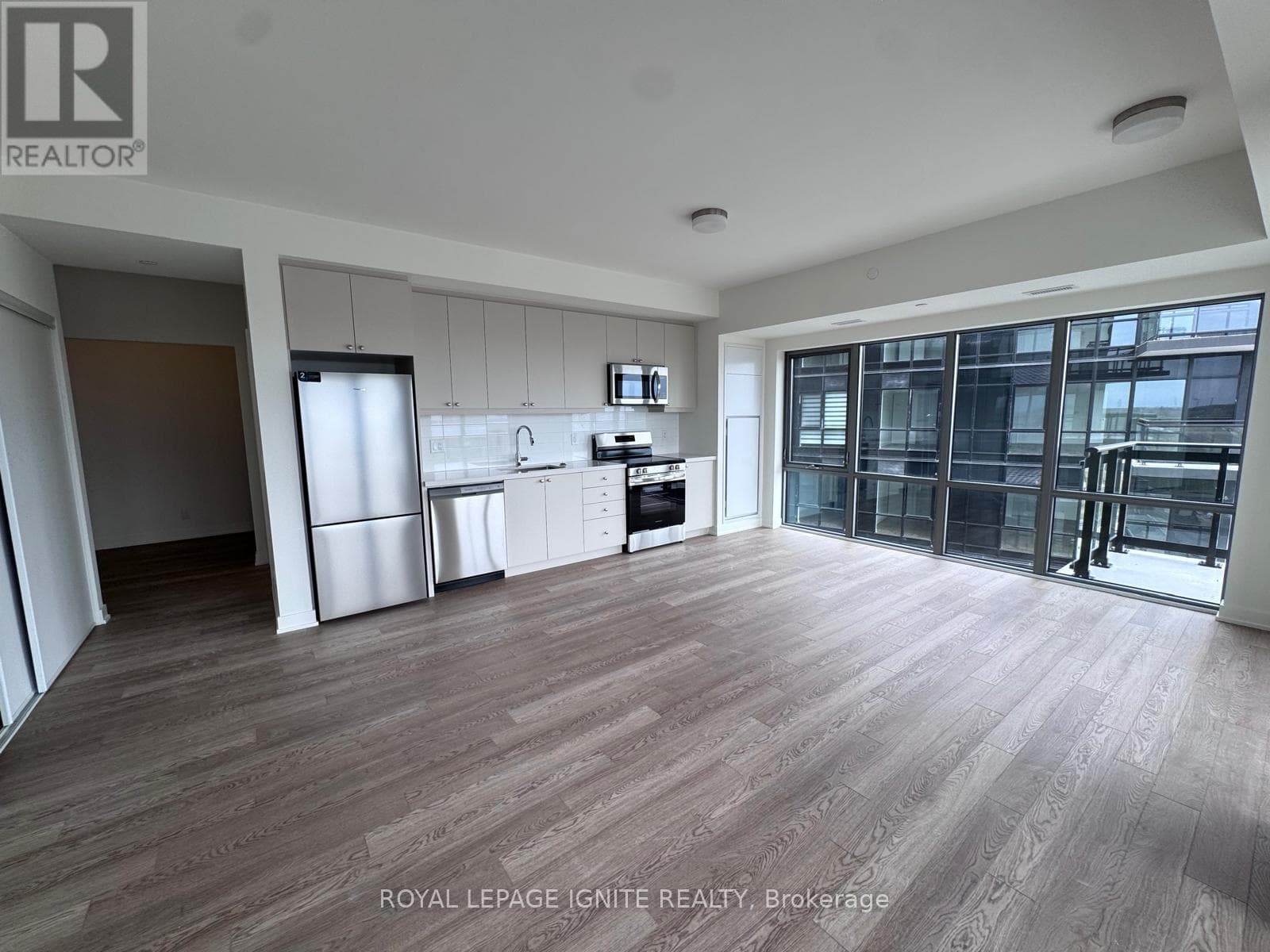 1124 - 51 CLARINGTON BOULEVARD, Toronto — photo 4