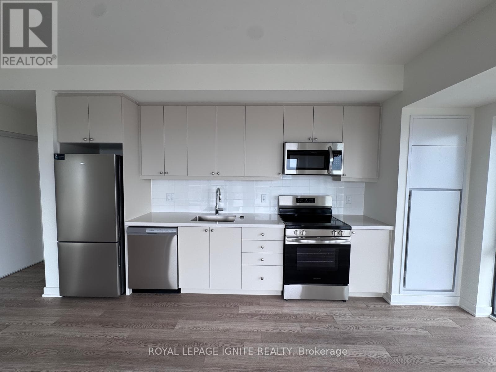1124 - 51 CLARINGTON BOULEVARD, Toronto — photo 5