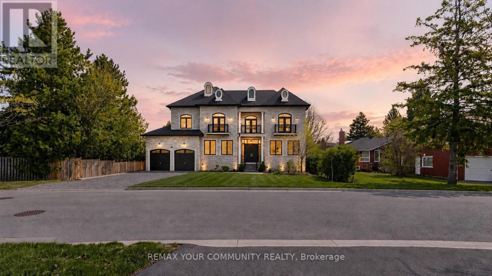 19 BLYTH STREET in Richmond Hill Bathurst
