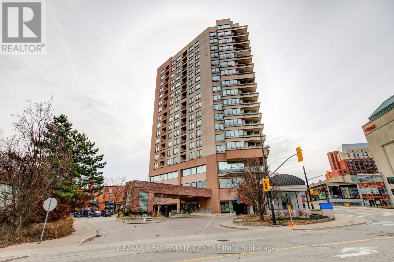 1202 - 1 BELVEDERE COURT, Toronto — photo 3