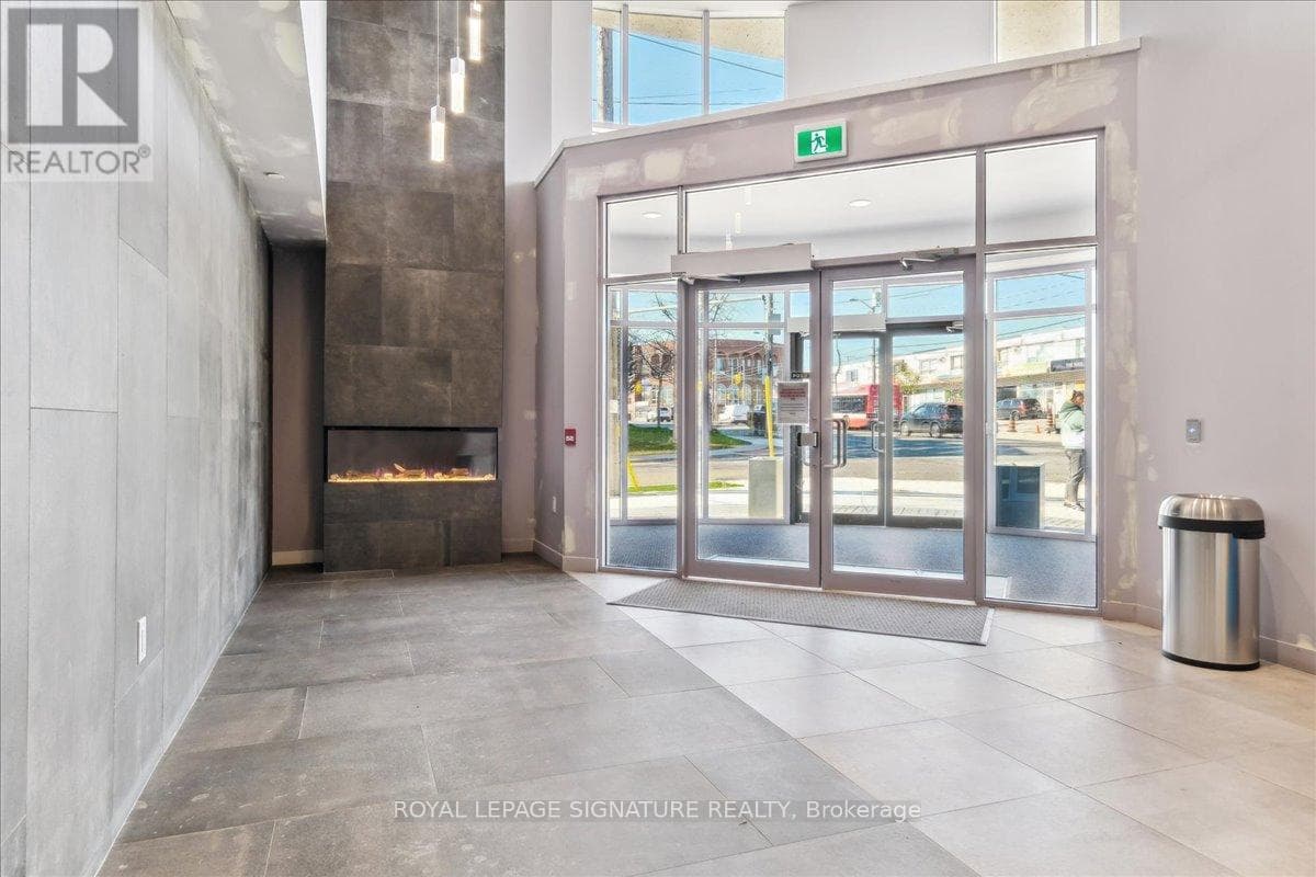 701 - 2433 DUFFERIN STREET, Toronto — photo 3