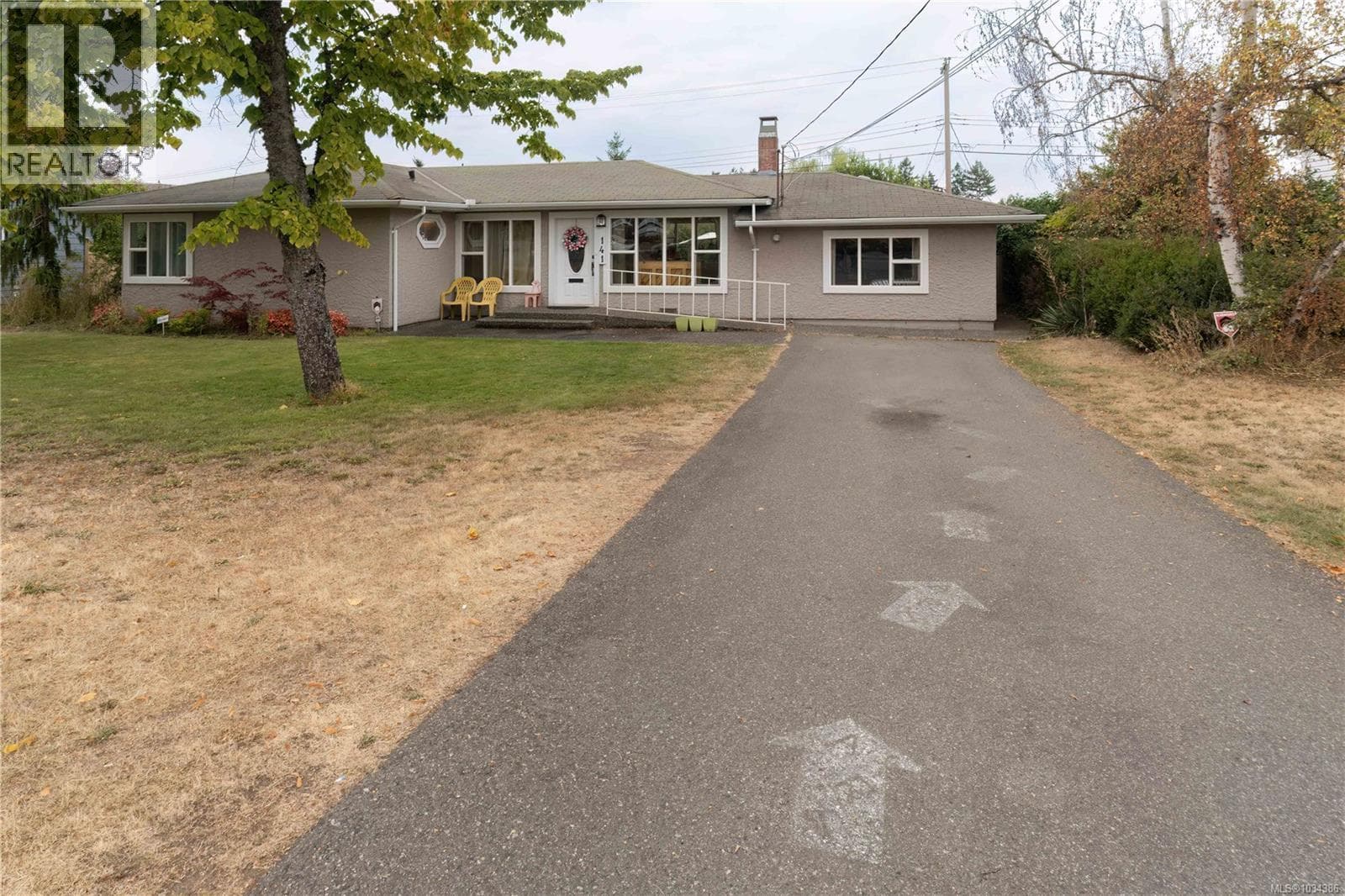 141 JENSEN AVENUE EAST, Vancouver Island — photo 3