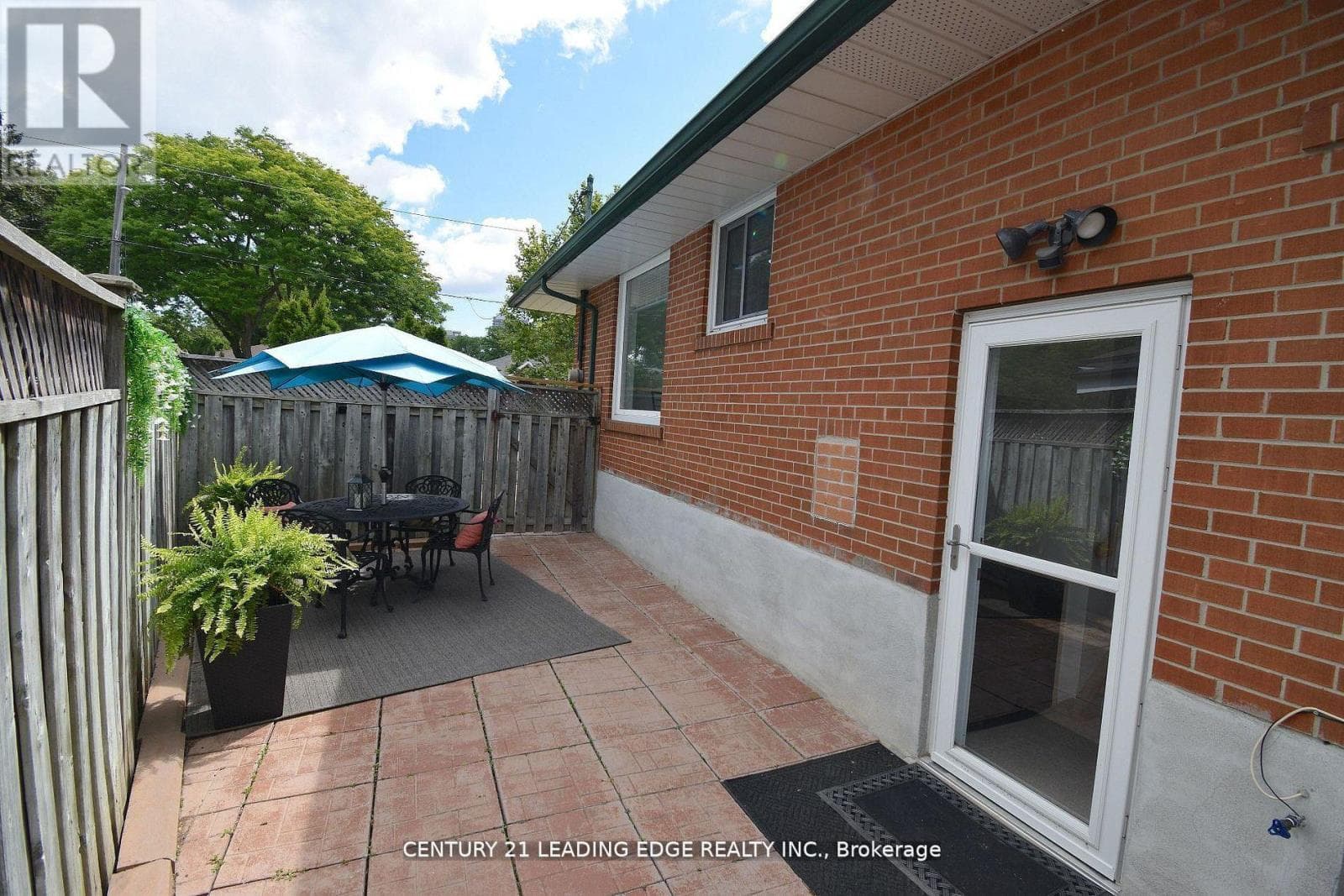 84 ALLANFORD ROAD, Toronto — photo 3