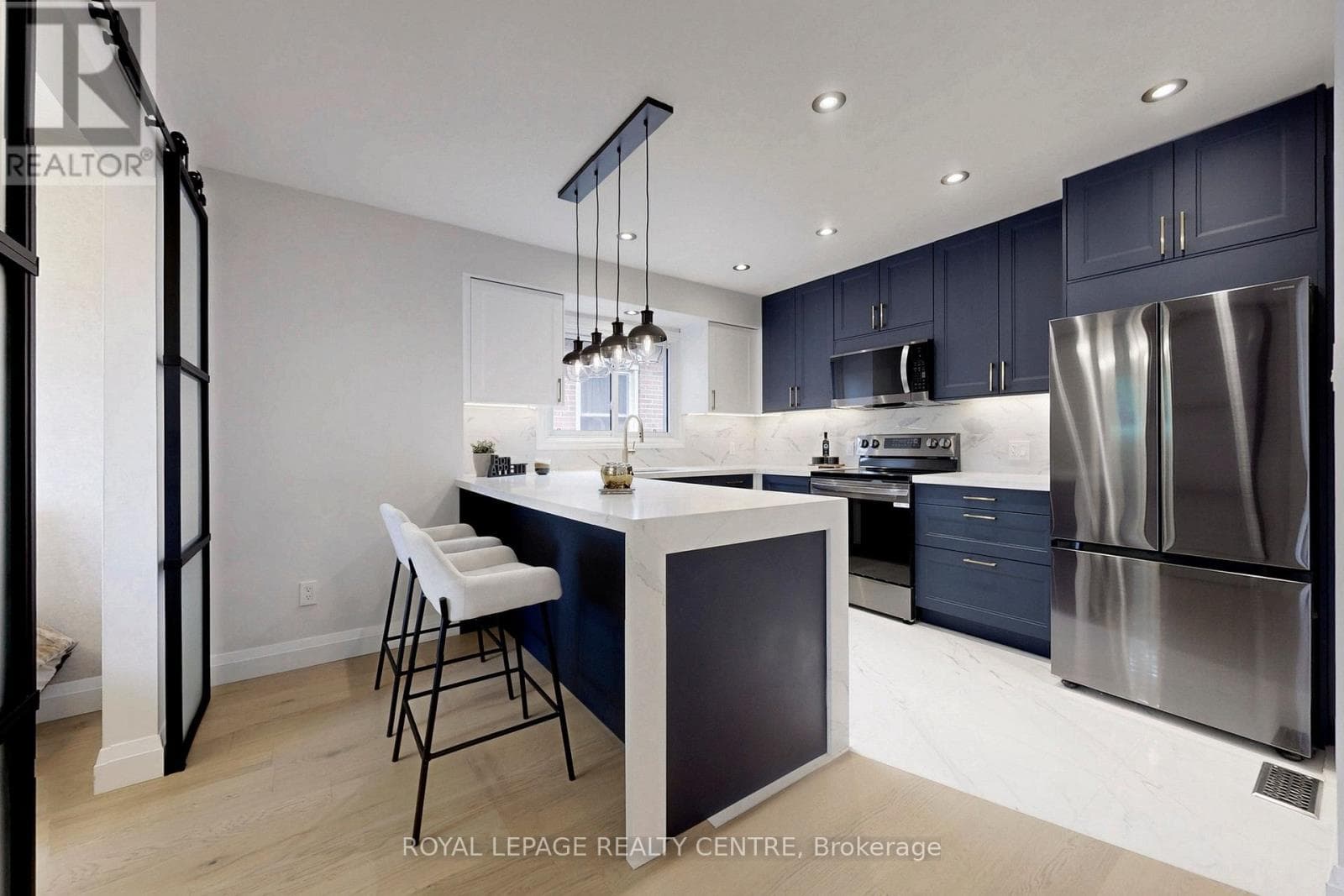 776 GARTH STREET, Toronto — photo 5