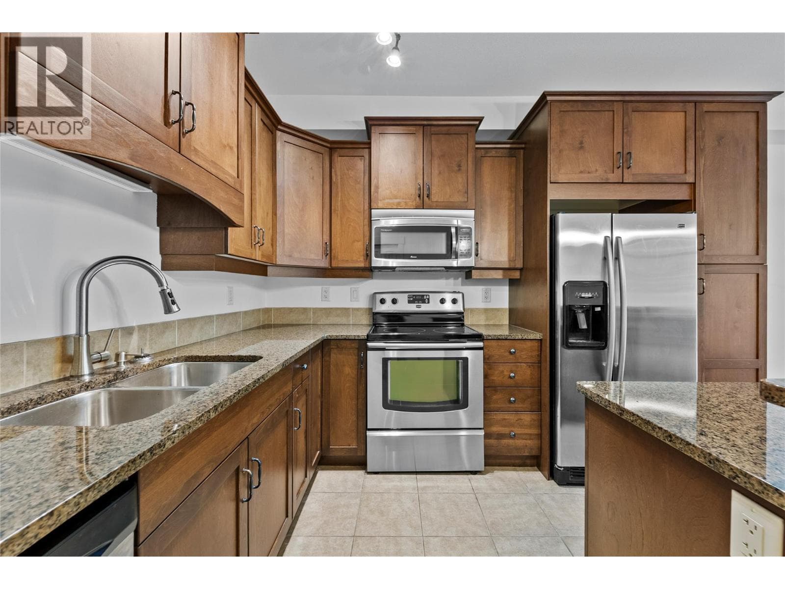 795 McGill Road Unit# 204, Interior REALTORS® — photo 4
