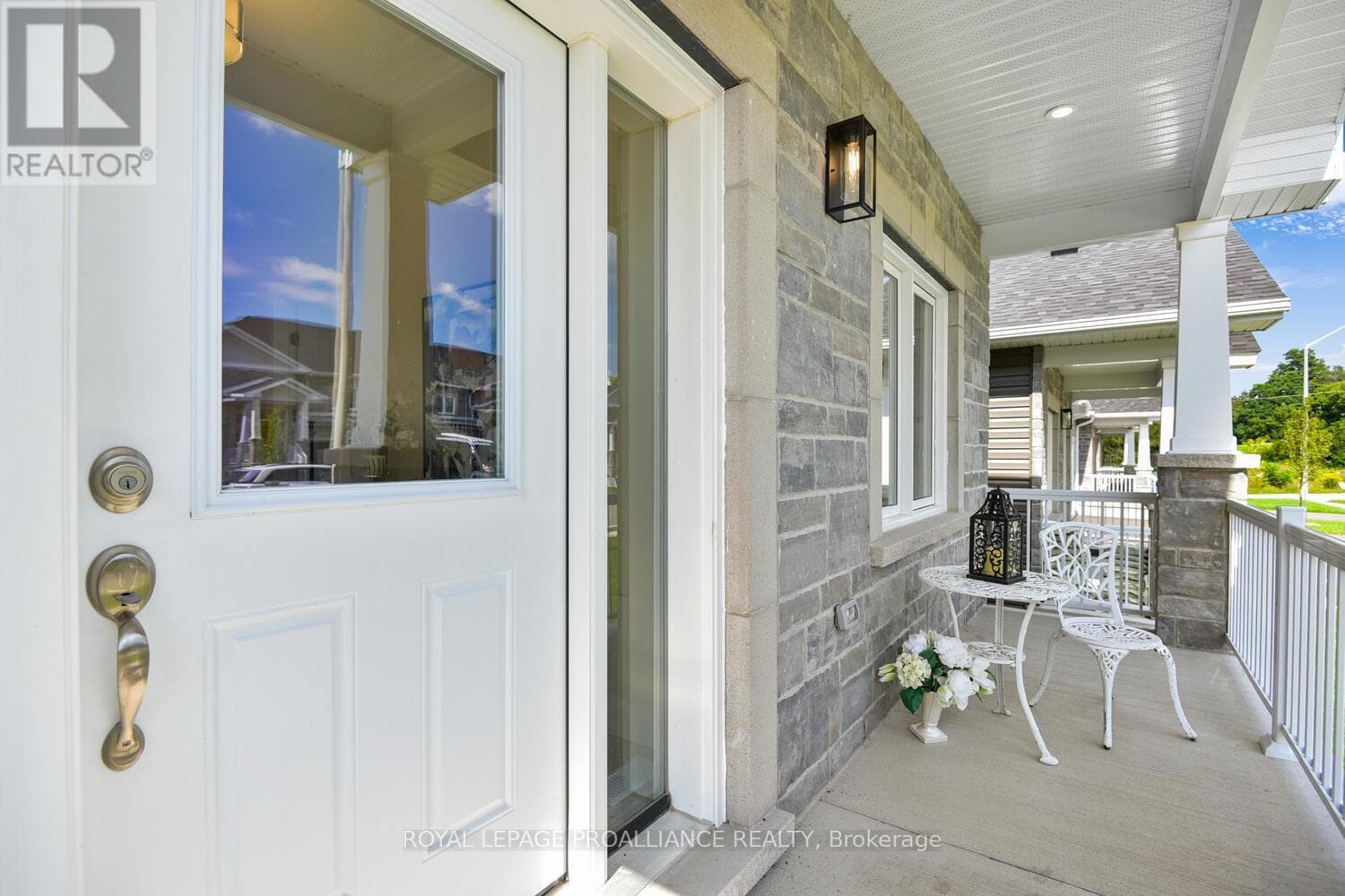 33 DOUGLAS MARSHALL CRESCENT, Rideau St.Lawrence — photo 5