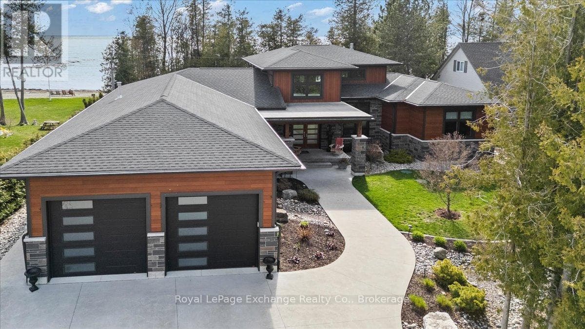 171 HURON ROAD in 