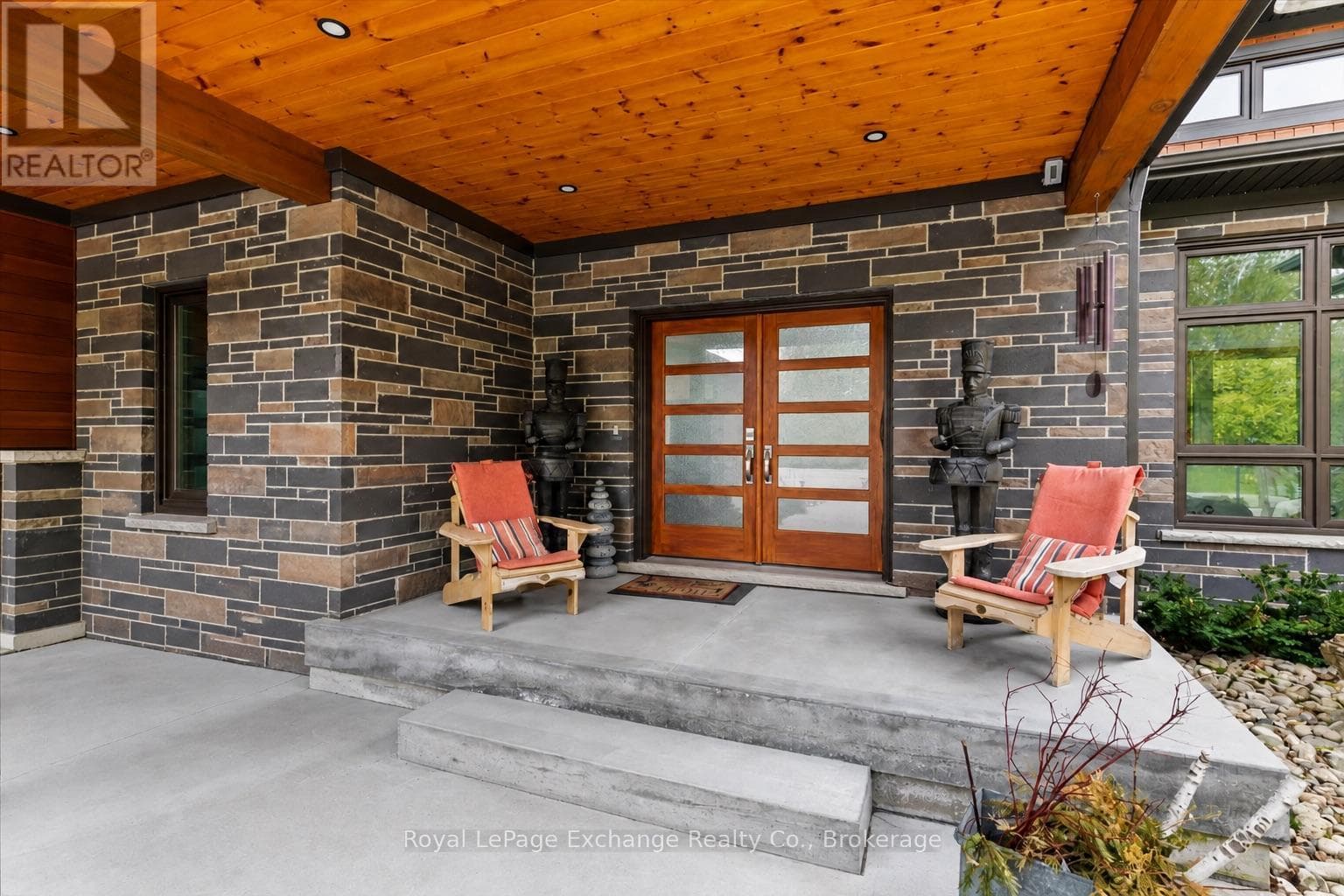 171 HURON ROAD, OnePoint — photo 5