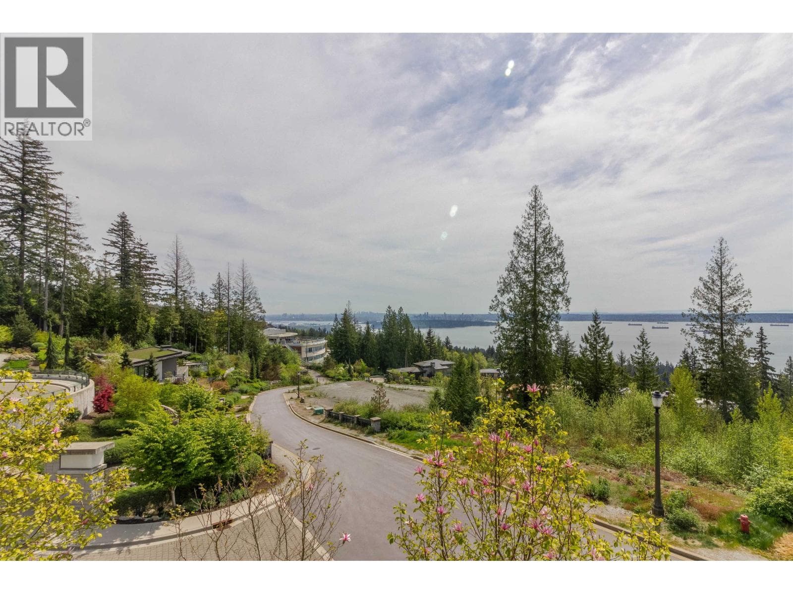2948 BURFIELD PLACE, Greater Vancouver — photo 4