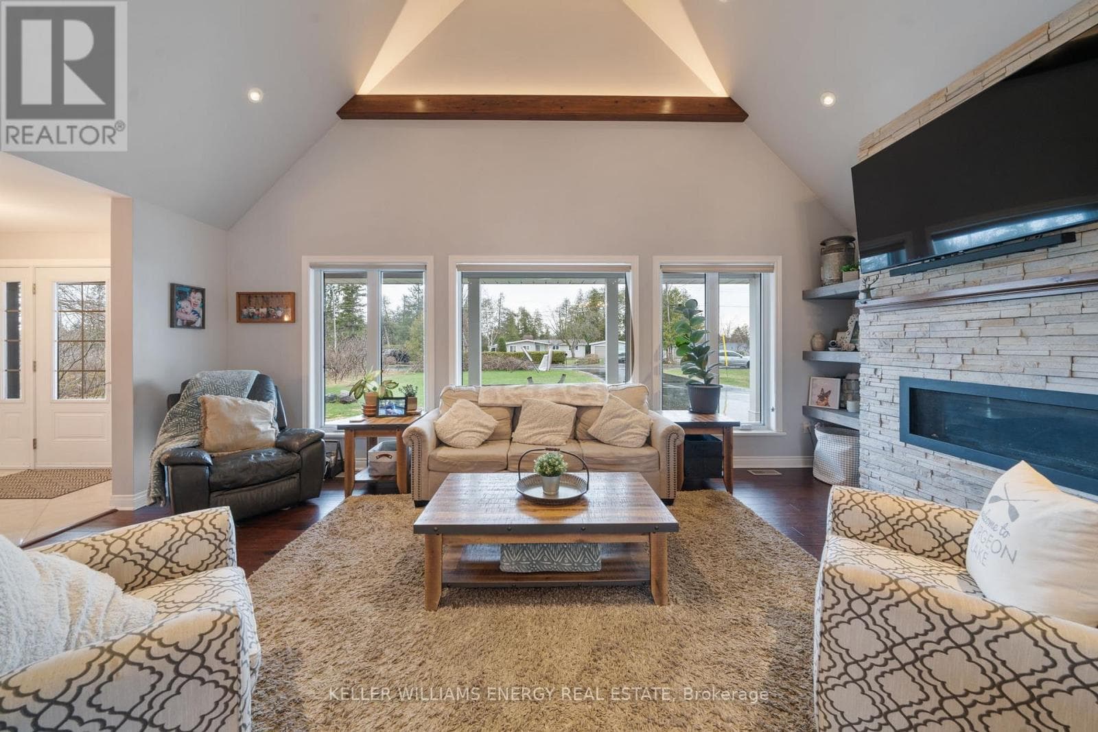 20 LAGOON DRIVE, Central Lakes — photo 5