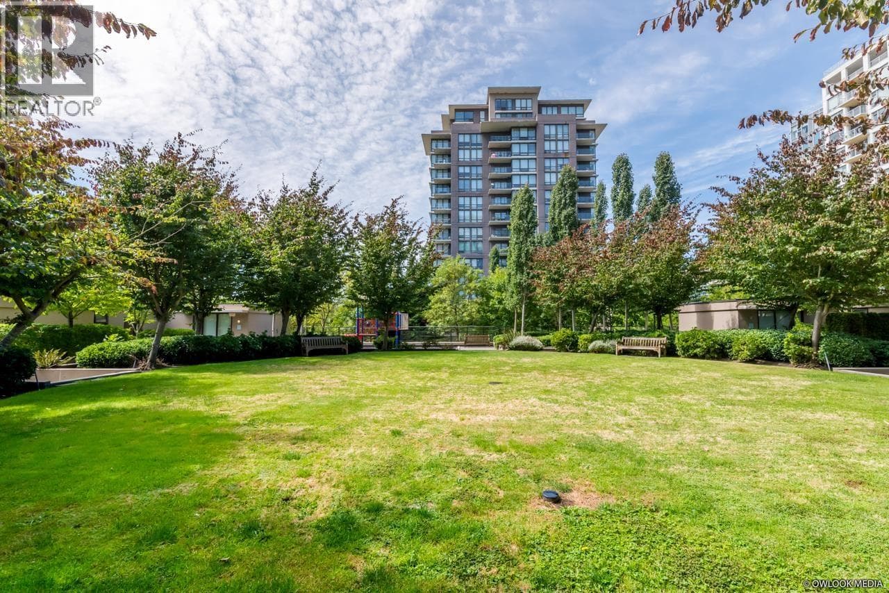603 6333 KATSURA STREET in City Centre