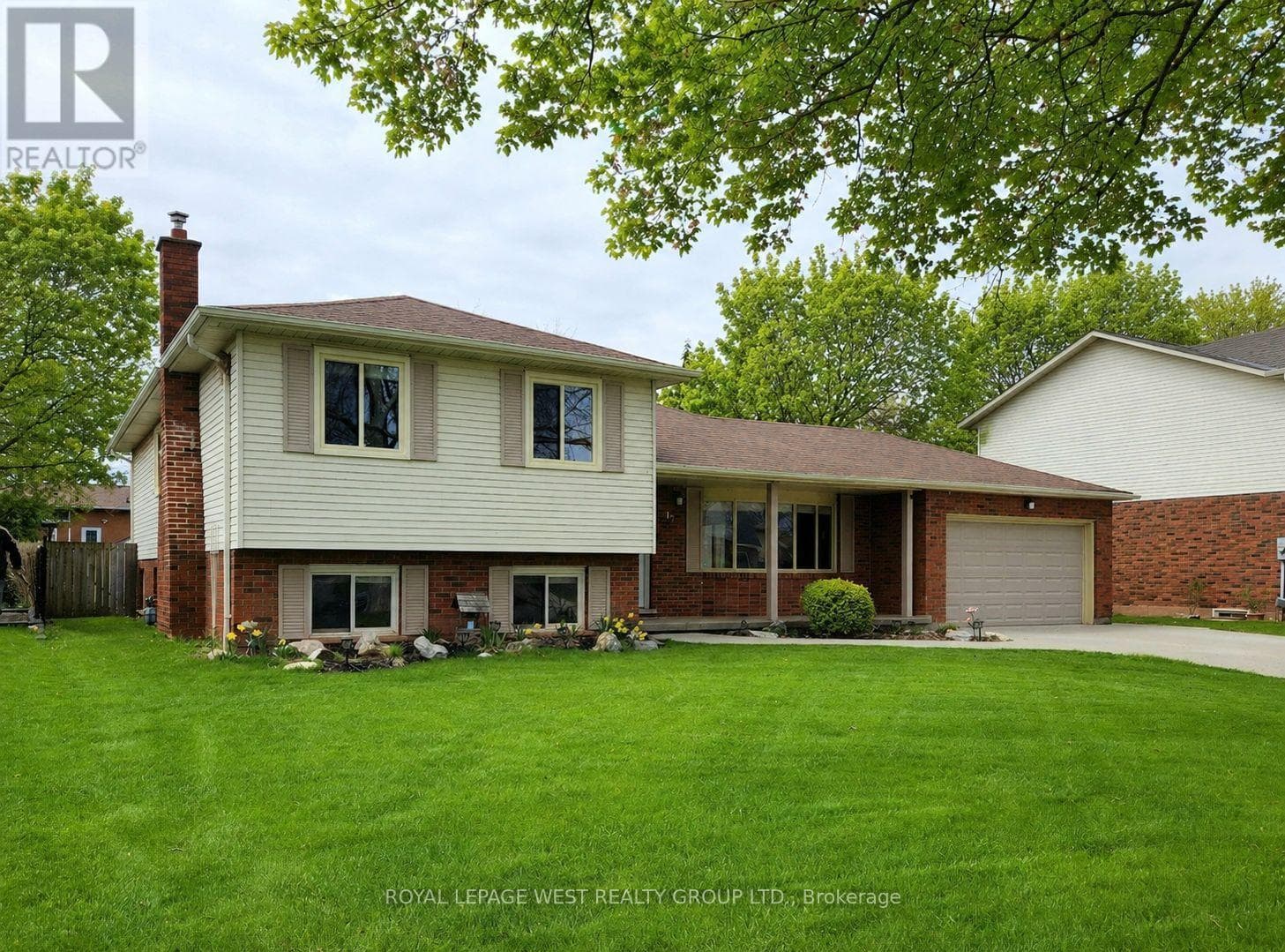 12 BANBURRY CRESCENT in 