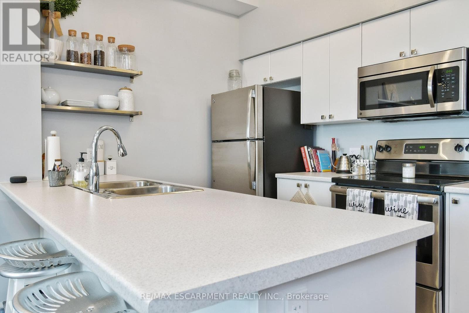 112 KING STREET EAST UNIT 903, Toronto — photo 5