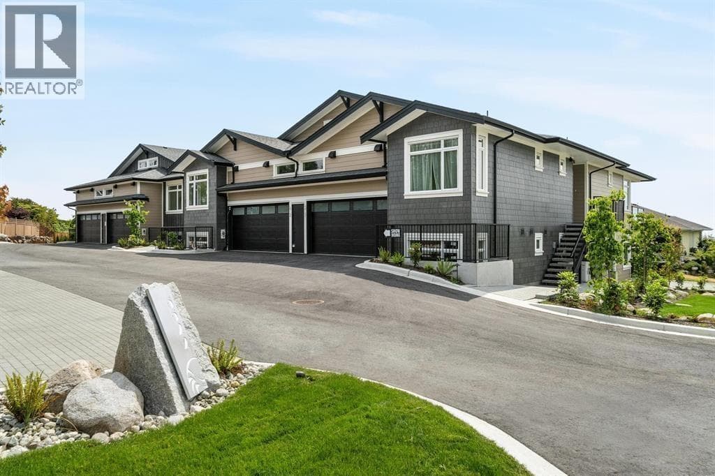 2 5522 MCCOURT ROAD, Greater Vancouver — photo 2
