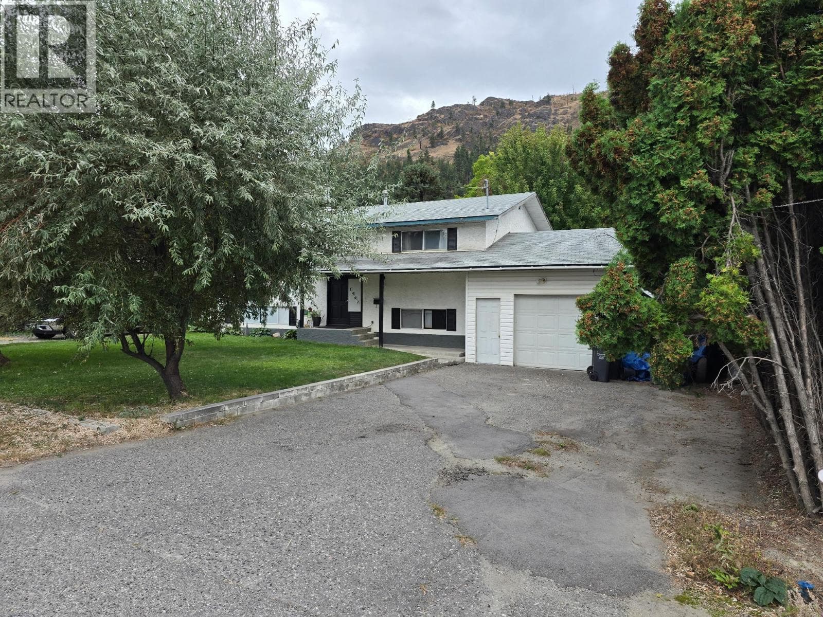 1411 HUDSON ROAD in 
