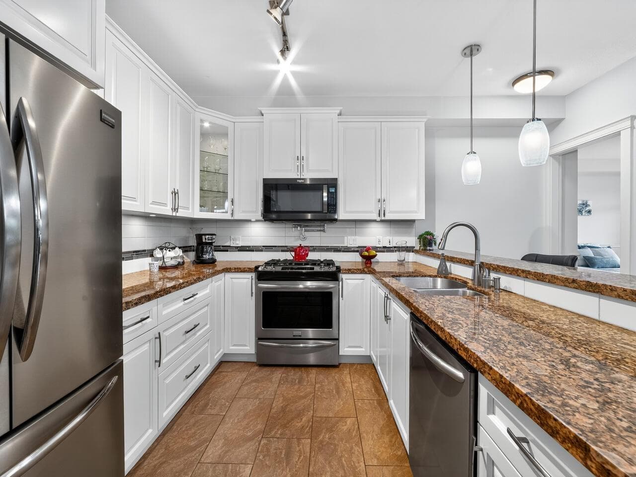 111 8157 207 STREET, Fraser Valley — photo 4