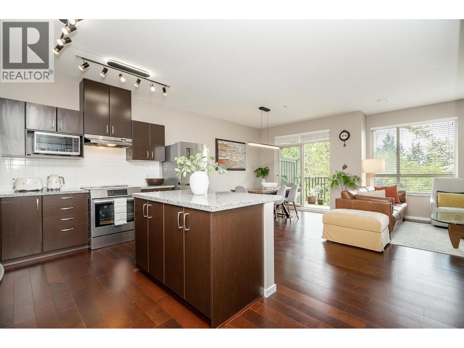 6 3138 DAYANEE SPRINGS BOULEVARD, Greater Vancouver — photo 3