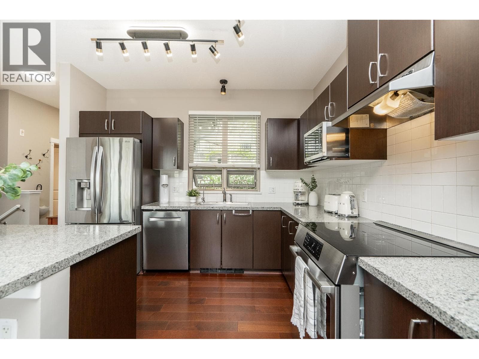 6 3138 DAYANEE SPRINGS BOULEVARD, Greater Vancouver — photo 4