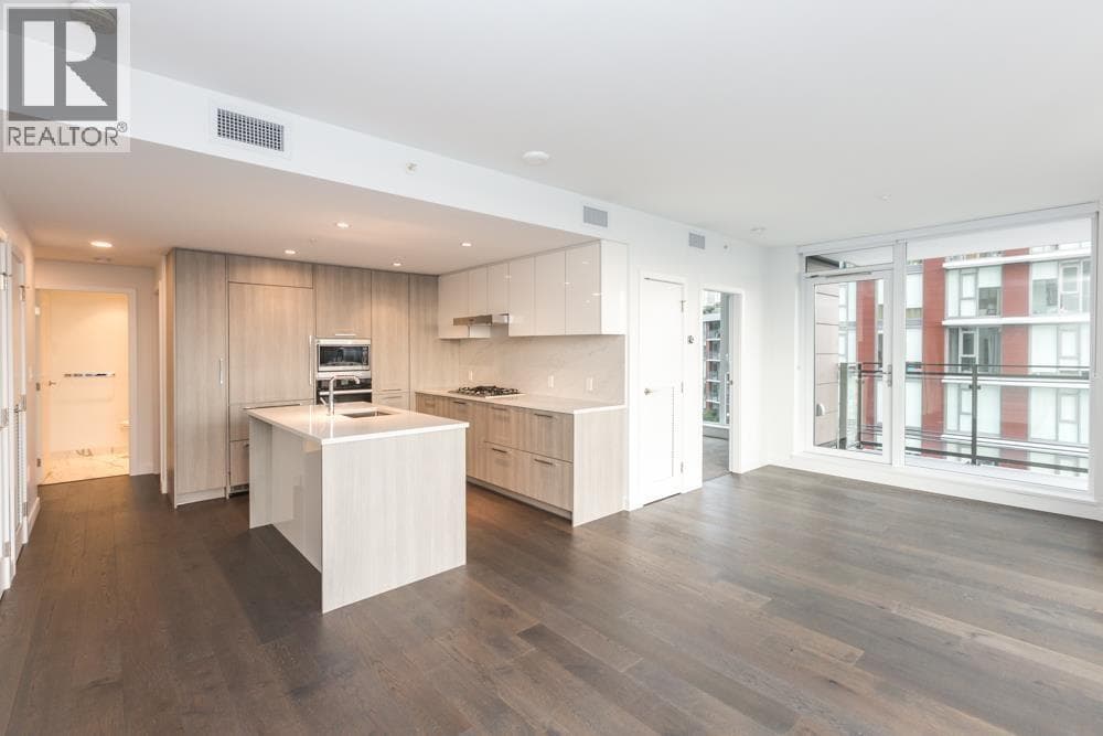 808 8155 CAPSTAN WAY in City Centre