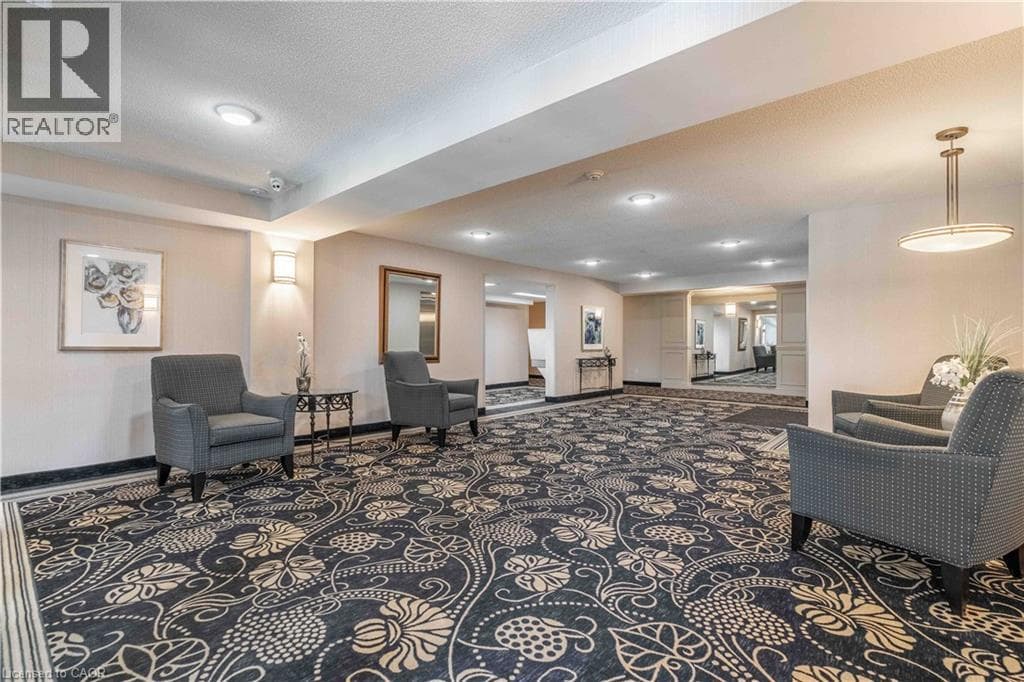 980 GOLF LINKS Road Unit# 207, Cornerstone — photo 2