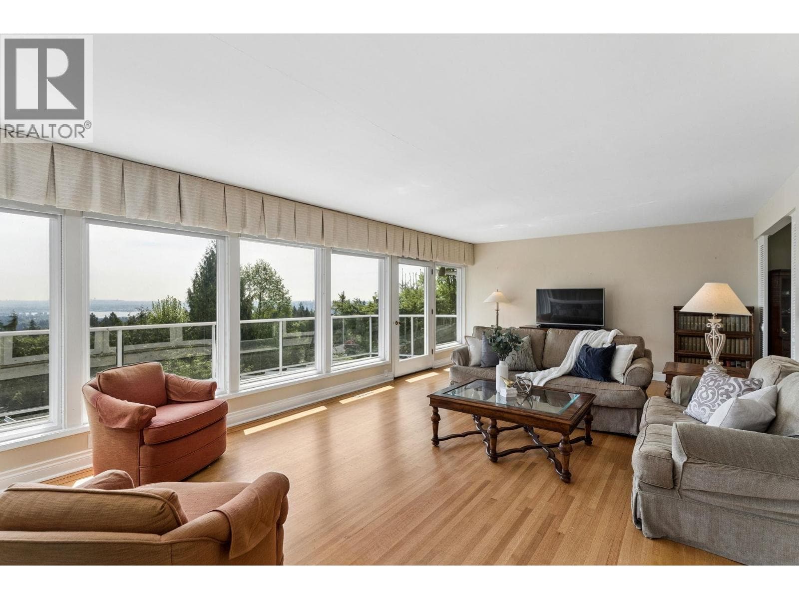 606 HAWSTEAD PLACE, Greater Vancouver — photo 4