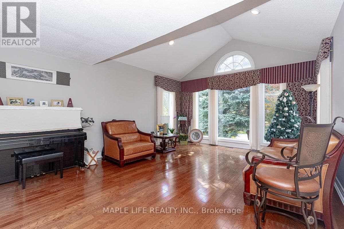 1 ELDERWOOD DRIVE, Toronto — photo 3